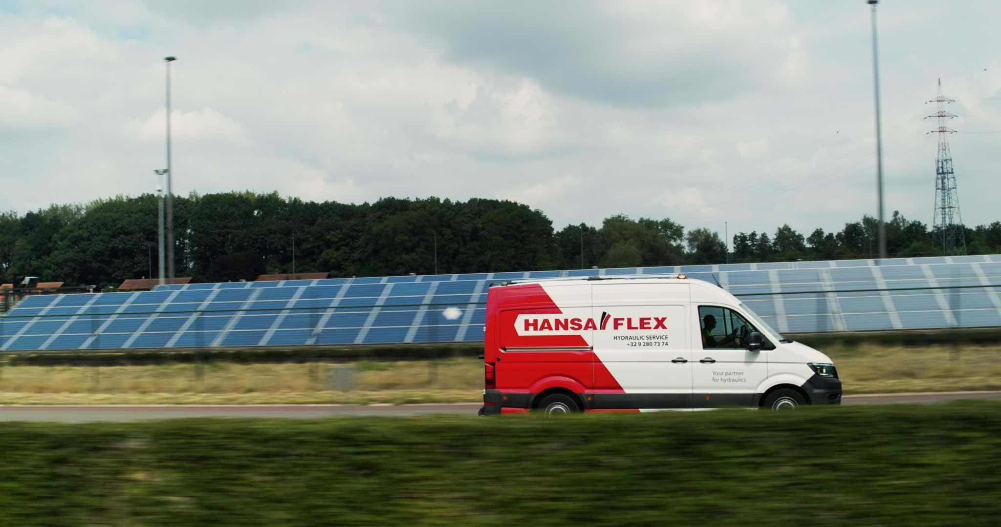 L'onduleur est remplacé par un système de batteries compactes dans le fourgon VW Crafter